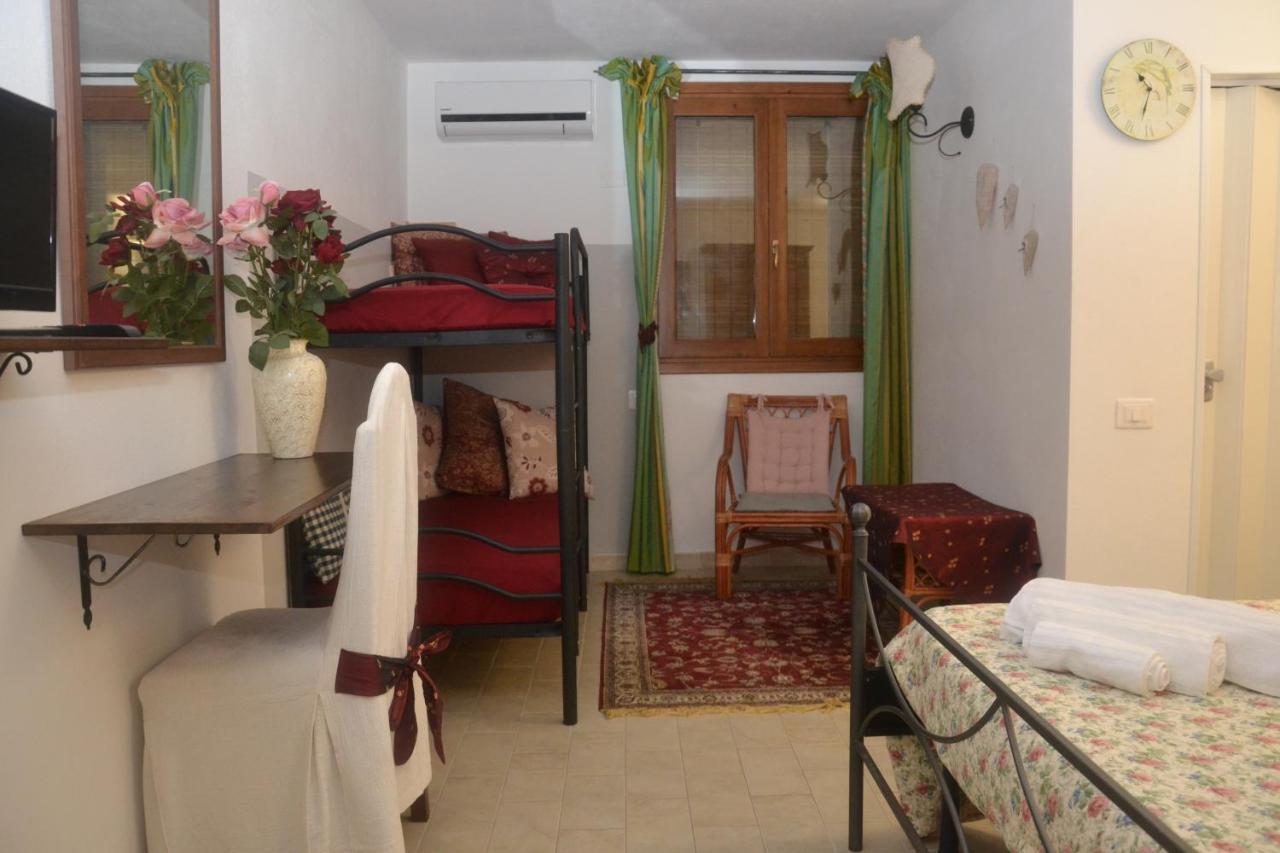 Bed and Breakfast La Pirata Capitana à Costa degli Angeli Extérieur photo